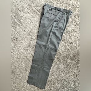 Haggar Classic Fit -‎ No Iron Twill